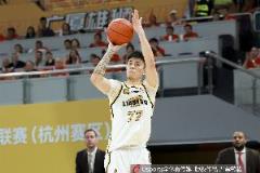 張鎮(zhèn)麟今夏將接受手術(shù)徹底治療腰胯傷勢(shì)