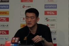 王博：我們轉移球和分享球不夠好，北京表現(xiàn)更出色，對比一目了然
