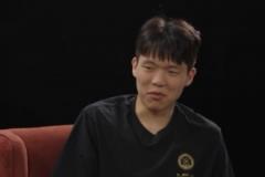 教練本季最常提醒你的是什么？瀚森：跑快點(diǎn)，說(shuō)我在場(chǎng)上跟人跳舞