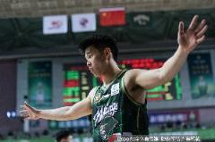 趙探長(zhǎng)：林葳、偰李永煒、于米提將出席今年阿迪達(dá)斯歐洲訓(xùn)練營(yíng)