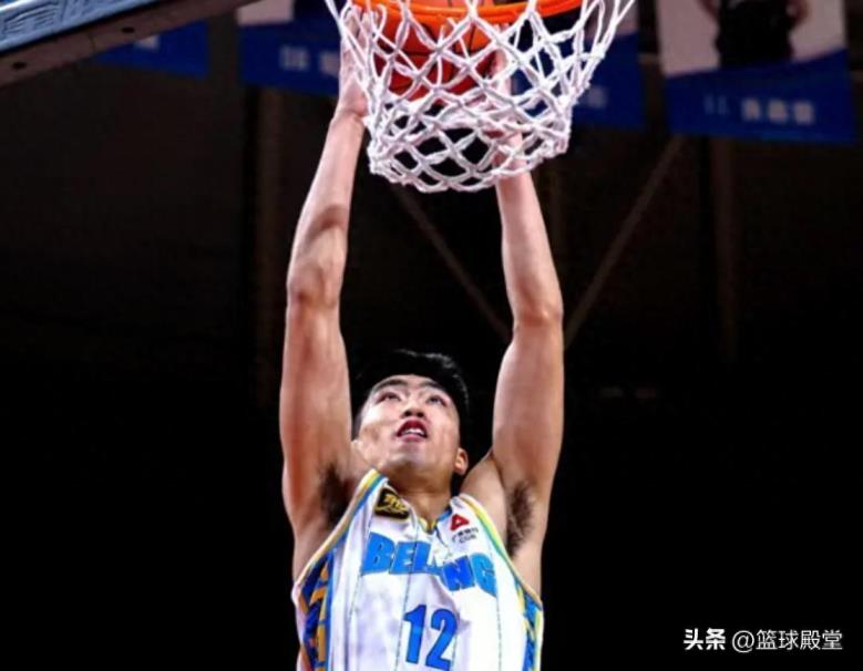 許利民關(guān)注這位24歲鋒線，15+9爆發(fā)或替代翟曉川，NCAA潛力不容忽視