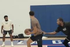 拉文休賽期練習(xí)翻身跳投 確實(shí)帥！