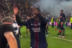 加冕五冠王巴黎點(diǎn)球大戰(zhàn)6:5熱刺，隊(duì)史首奪歐超杯冠軍