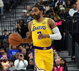 打瘋了！文森特7分鐘轟18+5三分 詹姆斯怒吼：要瘋了