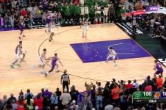 中投永不過時！布克撤步跳投準(zhǔn)絕殺雄鹿，僅留1.7秒！