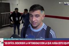 大馬?。骸跋Ｍ臀骼^續(xù)談?wù)撐覀?，這樣他們就能點(diǎn)燃炸藥了”