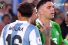 德保羅和拉菲尼亞爭(zhēng)執(zhí)現(xiàn)場(chǎng)，雙方互不相讓！