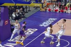 狀態(tài)也太好了！趙繼偉滯空無情大帽+冷血三分 興奮揮拳慶祝