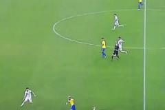 那年還是巔峰！梅西和內(nèi)馬爾在美洲杯決賽中直接對(duì)決