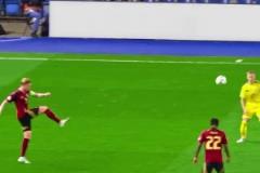 心有靈犀一點通！德布勞內(nèi)傳的漂亮，盧卡庫打的更漂亮！