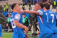 申花賽后，斯盧茨基:今天中場休息時我沒罵人