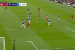 利物浦打破僵局！若塔禁區(qū)閃轉(zhuǎn)騰挪低射破門！迪亞斯腳后跟送助攻