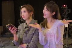 姚明這身高屬實(shí)恐怖！給你頒個(gè)獎(jiǎng)都得全程仰頭