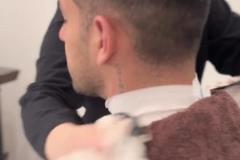 玩脫了，陜西聯(lián)合門將周煜辰超巨失誤，隨后又被對手吊門得手