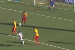 和羅本學的！D-科斯塔右路內(nèi)切后的世界波破門