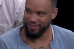 狄龍被惡搞 幕后黑手居然是亞當(dāng)斯