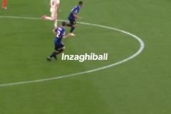 也是羅三歲？國米球迷：隊(duì)長越來越會(huì)賣萌了