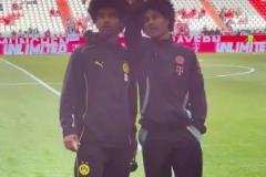 兩個蓬蓬頭！格納布里若和阿德耶米換球衣，估計大家認(rèn)不出來吧！