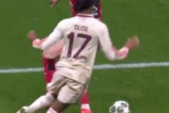 首個賽季就成球隊大腿！奧利塞這次底線連停帶過，真是太優(yōu)雅了！