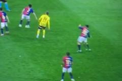 愿賭服輸阿爾特塔搶圈訓練失誤被罰做俯臥撐