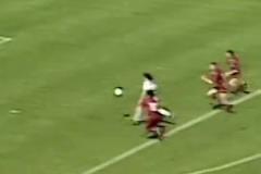 藝術家！巴喬這腳凌空射門真是美輪美奐啊