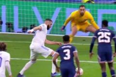 伯納烏奇跡！2022年本澤馬連入3球戴帽！皇馬3-2大逆轉(zhuǎn)淘汰巴黎！