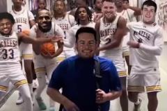 大比分扳成1-1！美媒P圖：三巨頭+布朗尼率隊(duì)?wèi)c祝勝利