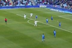 我就擅長這個！本澤馬的另一次經(jīng)典底線過人助攻