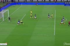 勝利再下一城！奧塔維奧助攻馬內(nèi)爆射近角得手！