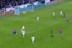 獨闖龍?zhí)?！尤文時期基耶薩犀利突破內切+精準兜射破門