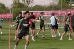 迎接歐冠半決賽！阿森納訓(xùn)練視頻：備戰(zhàn)巴黎！