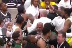 最搞笑的一次沖突！字母抱著馬瑟林耳語，突然兩人開始推搡