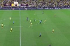 勝利丟球！伊藤達(dá)也不停球凌空抽射破門！西馬坎解圍烏龍助攻！