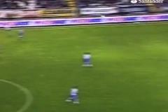 葫蘆娃發(fā)威！比利亞瓦倫時(shí)期的半場(chǎng)吊射破門(mén)