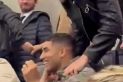 美好的回憶涌上心頭！兩年前到現(xiàn)場(chǎng)給國(guó)米加油的阿什拉夫和佩劍！