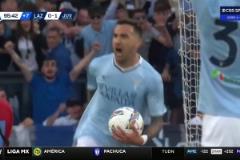 還是沒守??！十人尤文遭絕平！貝西諾門前補射破門！