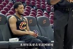 “此時(shí)的米切爾又在思考些什么呢”