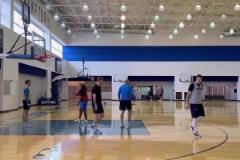 深入骨髓！爆笑！詹姆斯一家模仿詹姆斯的經(jīng)典動作！