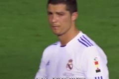 穆里尼奧揭秘：當(dāng)初為何將C羅改造成9號(hào)位