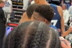 巴哥，今天我比你更像父親———愛德華茲