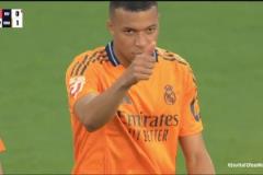 沖擊歐洲金靴！姆巴佩超遠(yuǎn)距離貼地?cái)仄崎T，西甲33場打入29球！