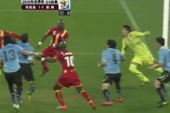 萊萬談穆勒：他什么都不是最好的，但閱讀比賽的能力無人能及！